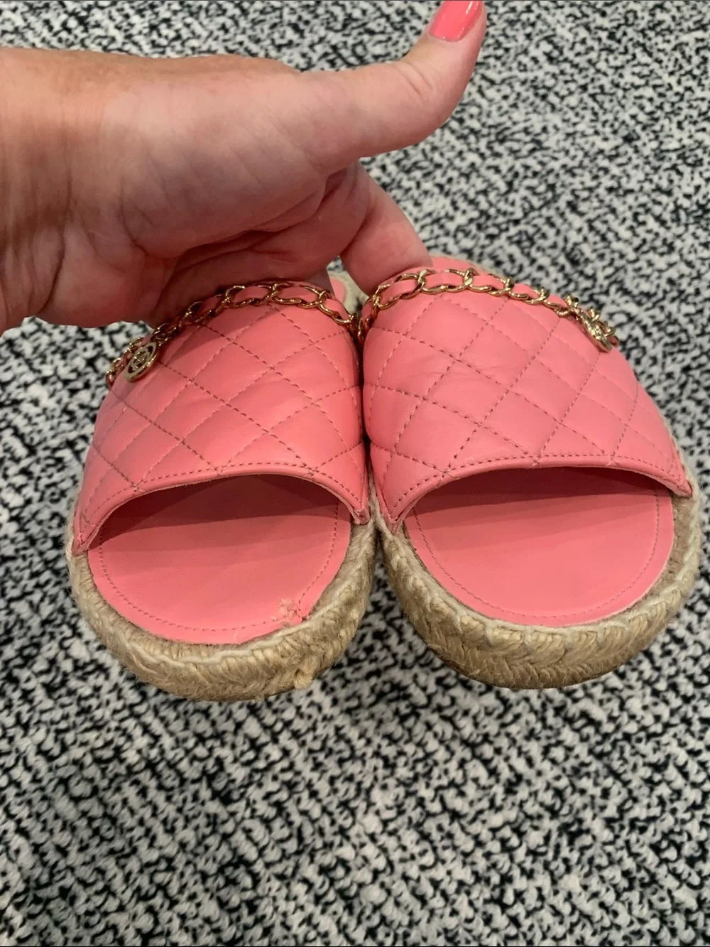 CHANEL Pink Quilted Espadrille Slide with Gold Chain. Size 36